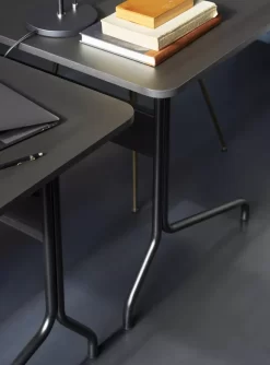 &tradition Pavilion AV16 Bureau Iron -Meubel Speciaal Winkel x886x886 tradition pavilion av16 bureau10.jpg.pagespeed.ic .gl84q2m vJ