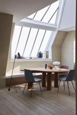 &tradition Rely HW6 Stoel Lichtblauw, Zwart Onderstel -Meubel Speciaal Winkel x886x886 tradition rely hw6 stoel zwart onderstel16.jpg.pagespeed.ic .ER5qOT8eIP