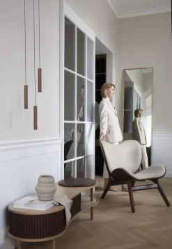 Umage A Conversation Piece Low Fauteuil Donker Eiken, White Sands -Meubel Speciaal Winkel x886x886 umage a conversation piece low fauteuil donker eiken22.jpg.pagespeed.ic .B crl9HynC 1