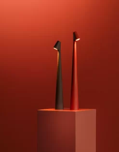 Vibia Africa 5585 Tafellamp LED Oplaadbaar Small Terra 14 Vibia Africa 5585 Tafellamp LED Oplaadbaar Small Terra -Meubel Speciaal Winkel x886x886 vibia africa 5585 tafellamp led oplaadbaar small6.jpg.pagespeed.ic .KujI4fG88Z