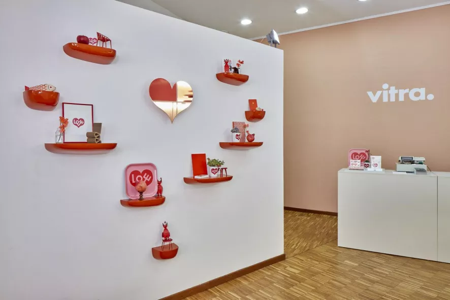 Vitra Corniches Wandplank Zwart Large 7 Vitra Corniches Wandplank Zwart Large - Afbeelding 5