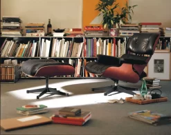 Vitra Eames Lounge Chair Met Ottoman Fauteuil (nieuwe Afmetingen) Sneeuwwit -Meubel Speciaal Winkel x886x886 vitra eames loungechair met ottoman loungestoel kersenhout sfeer 2 1 2.jpg.pagespeed.ic .dKdqWEqqt3