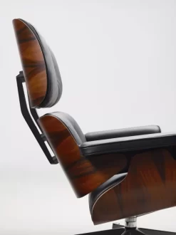 Vitra Eames Lounge Chair Met Ottoman Fauteuil (nieuwe Afmetingen) Sneeuwwit -Meubel Speciaal Winkel x886x886 vitra eames loungechair met ottoman loungestoel palisander detail2.jpg.pagespeed.ic .x5V8FAehAA