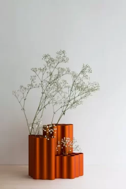 Vitra Nuage Vaas Large Light Silver -Meubel Speciaal Winkel x886x886 vitra nuage vaas small33.jpg.pagespeed.ic .ktzh64PpdI