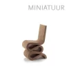 Vitra Wiggle Side Chair Miniatuur -Meubel Speciaal Winkel x886x886 vitra wiggle side chair miniature 600x600.jpg.pagespeed.ic .xMUE8GxD7f