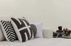 WOOOD Exclusive Isla Kussen 45x45 Chalkwhite -Meubel Speciaal Winkel x886x886 woood exclusive isla kussen 45x453.jpg.pagespeed.ic .cI0xyLkgG3