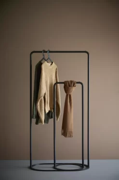 Woud O & O Kledingrek Small -Meubel Speciaal Winkel x886x886 woud o o kledingrek small2.jpg.pagespeed.ic .39Tpi5jAB2